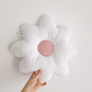 Cojín con forma de flor